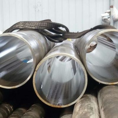 Rura ze stali węglowej Skived Rolling Polerowana rura cylindra hydraulicznego / Honująca bezszwowa stalowa rura